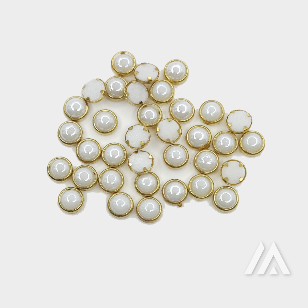 Golden border white marble round shape kundan Golden border white marble round shape kundan