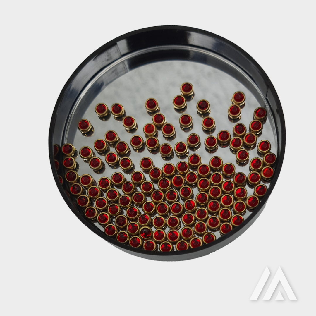Golden border Red diamond cut round shape kundan Golden border Red diamond cut round shape kundan