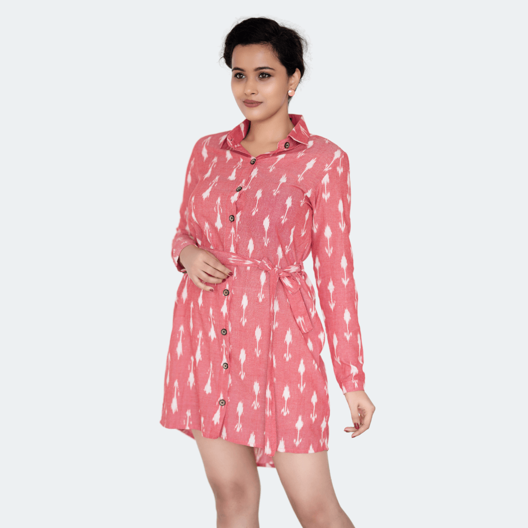 Rang - Coral pink & white ikat hand-woven cotton tunic Rang - Coral pink & white ikat hand-woven cotton tunic